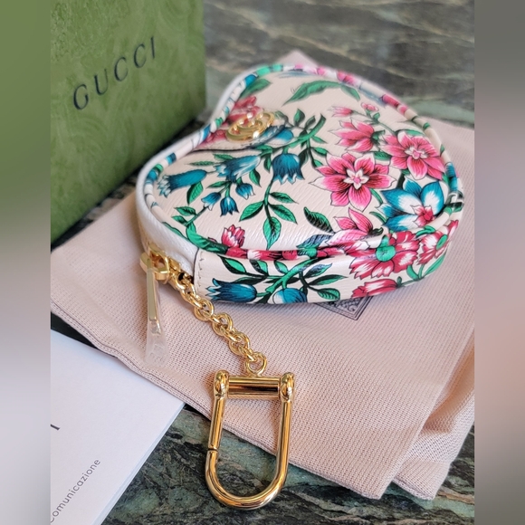 NEW GUCCI OPHIDIA HEART SHAPED FLORAL KEY CASE COIN PURSE GOLD HW - Picture 2 of 16